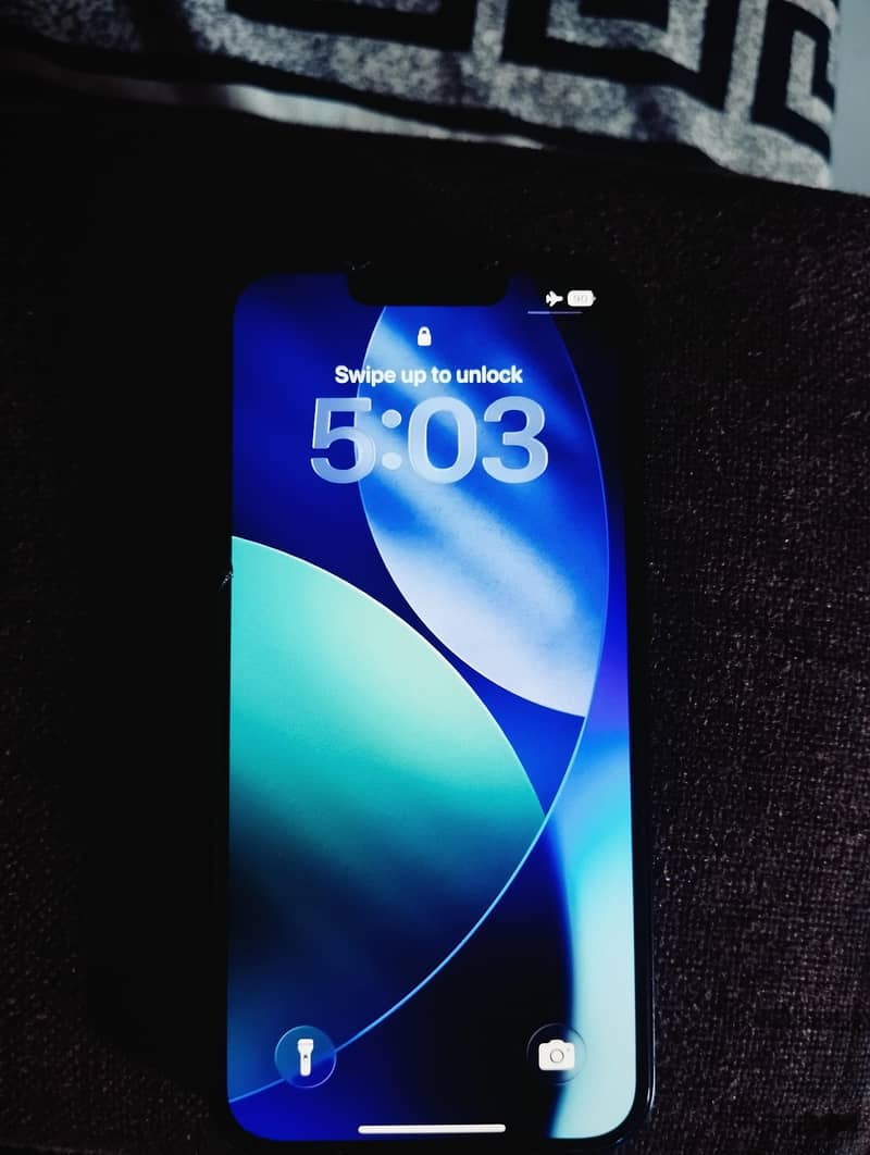 Apple iPhone 13 1