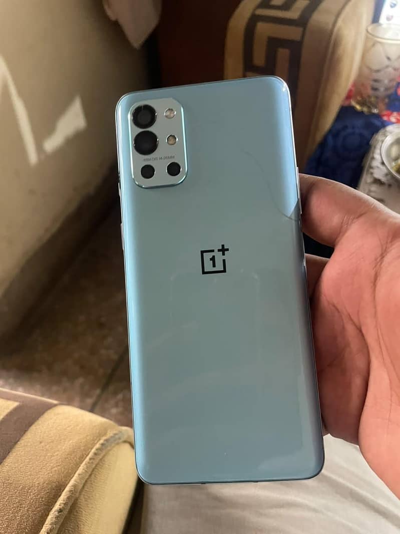 OnePlus 9r 2