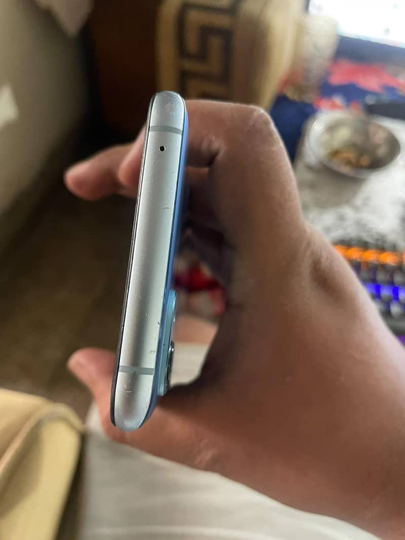 OnePlus 9r 4
