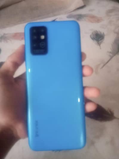 Infinix Note 8
