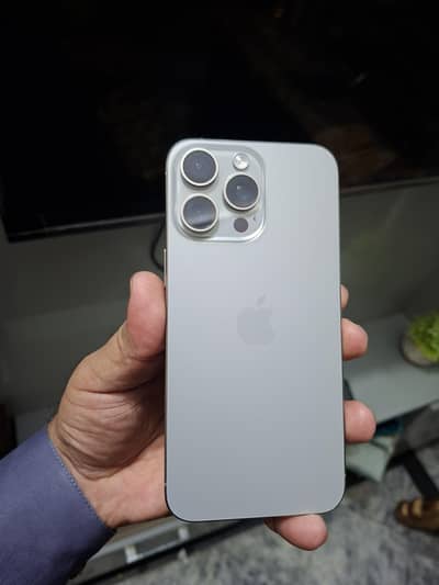 Apple iPhone 15 Pro Max