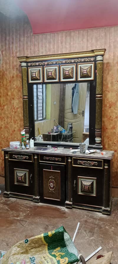 Dressing Table