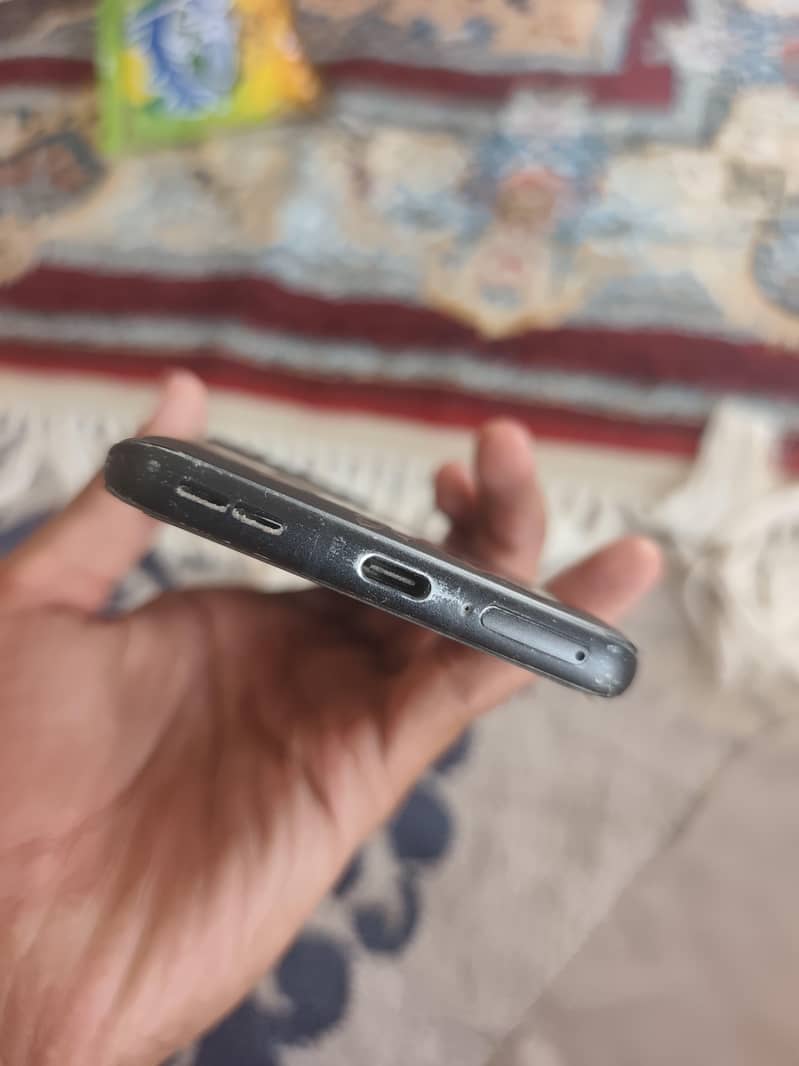 One Plus 10 Pro 4