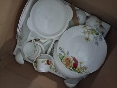 glass dinner set