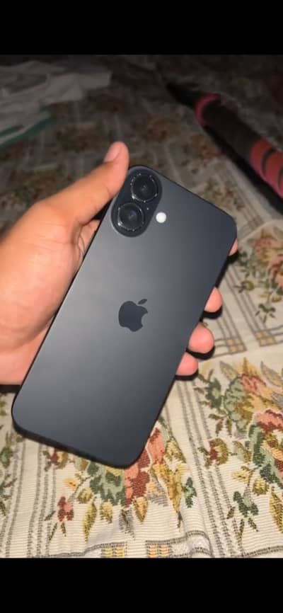 Apple iPhone 16 Plus