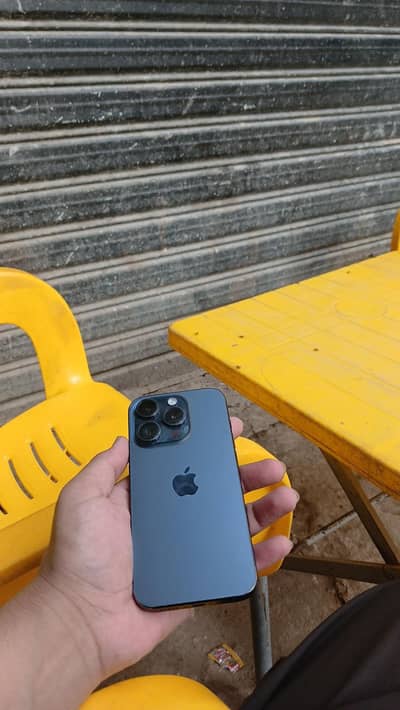 IPhone 15 Pro Factory Unlock