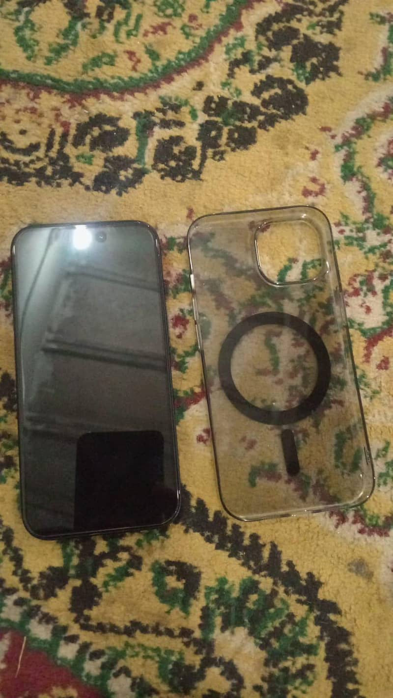 Apple iPhone 15 3