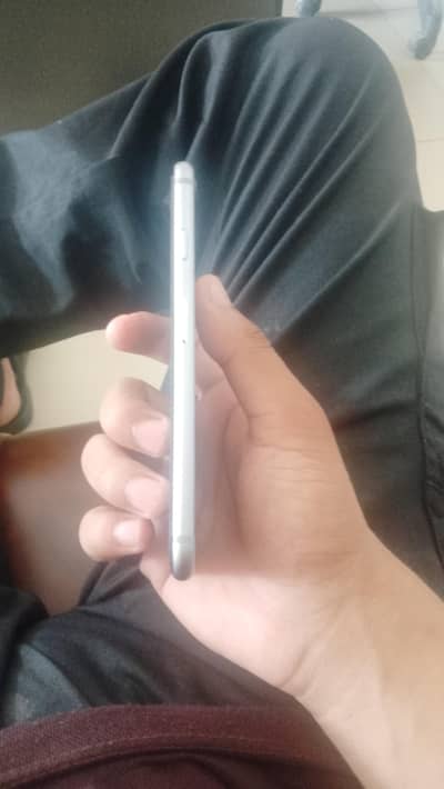 I phone 6s 2 month used oragnil mobile 10 by 10 condition