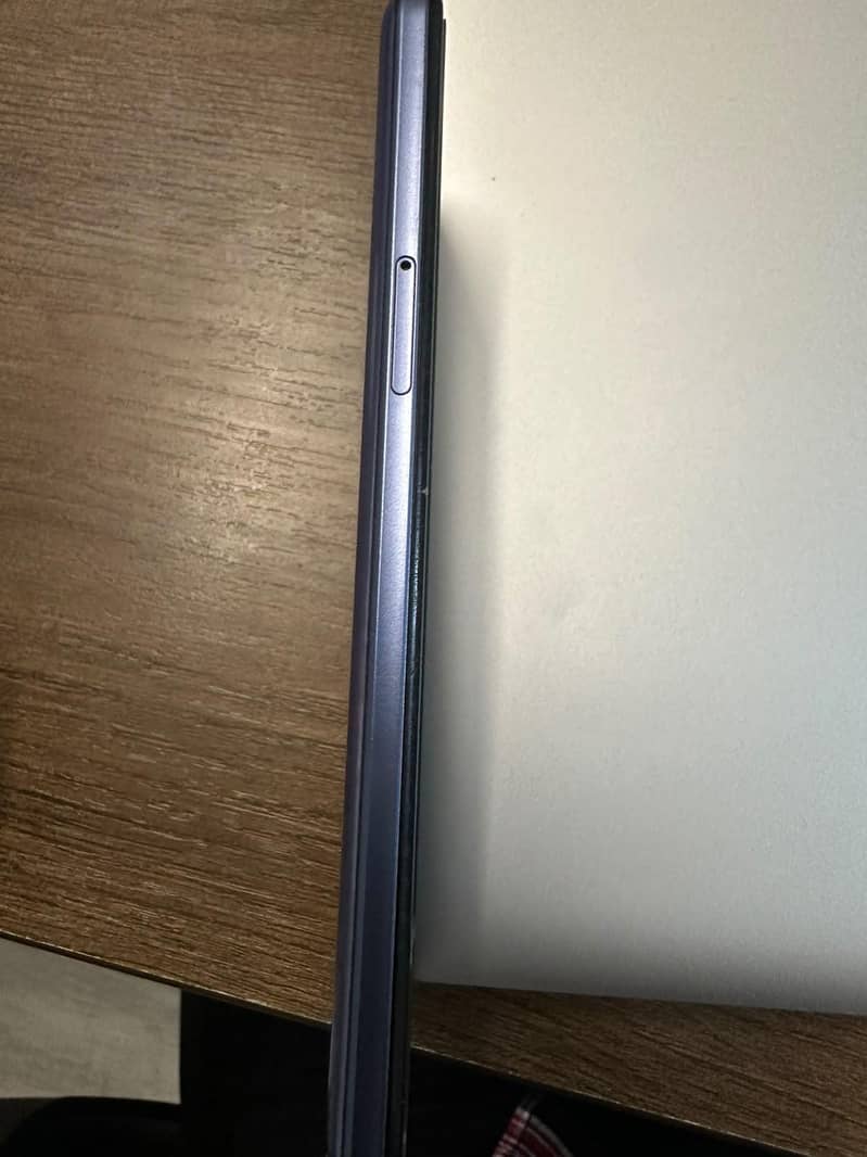 Sharp Aquos Zero 5g 3