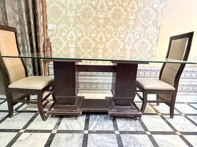 6- Seater Solid wood Dinning table with Chairs (Urgent Sale)
