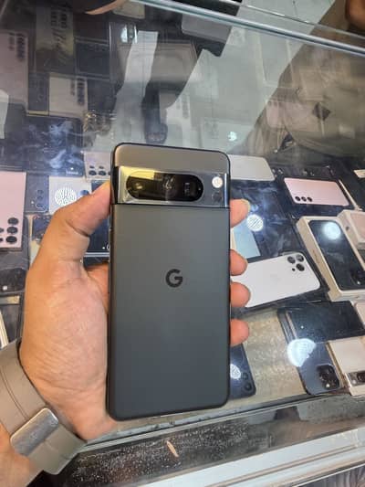 Google Pixel 8 Pro
