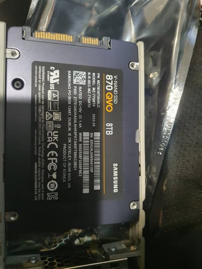Samsung 870 QVO 8TB SATA 2.5" SSD
