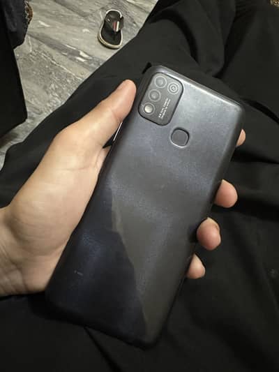 Infinix Hot 11 Play