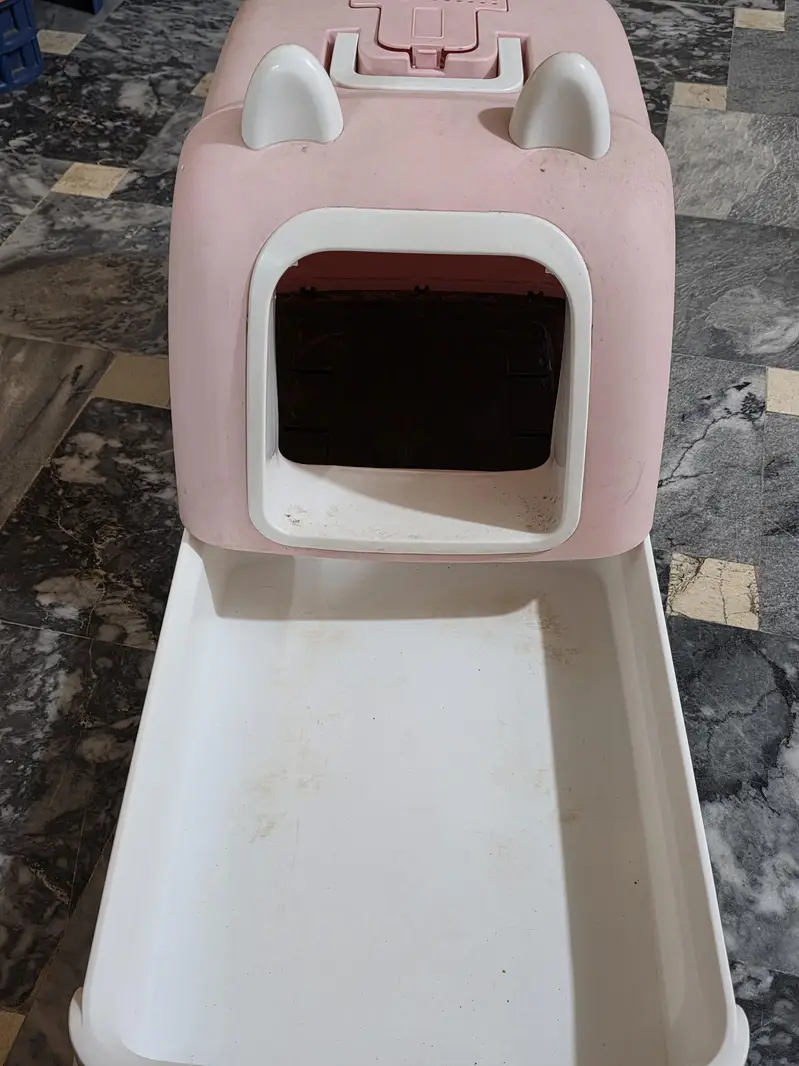 Cat Litter Box — photo 5