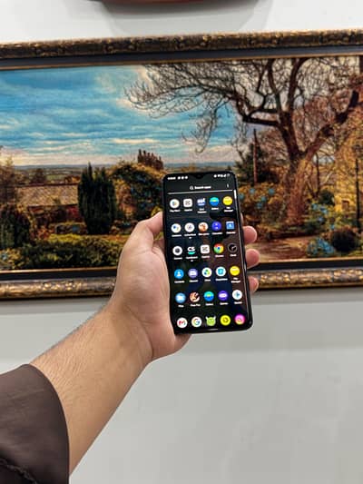 One Plus 6T 8/128 pta appowrd all okay back change