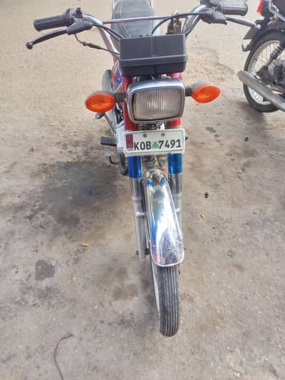 united 125 2020 Karachi number h 03243192116