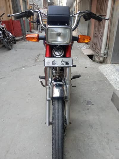 United 70cc
