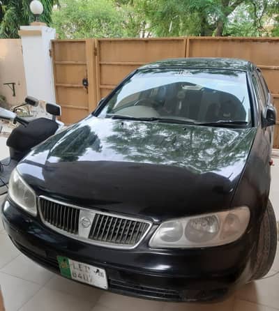 Nissan Sunny 2005