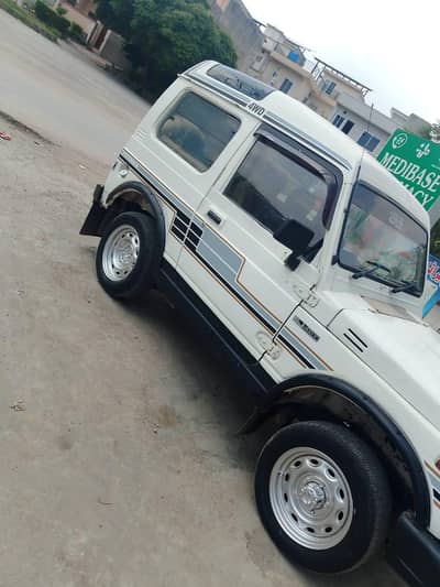 Suzuki Potohar 1990