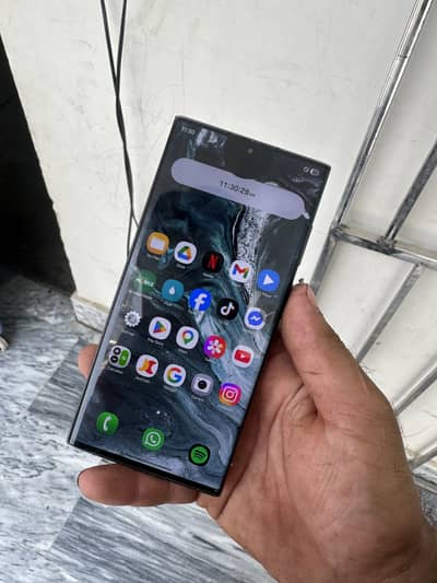 Samsung Mobile S22 Ultra