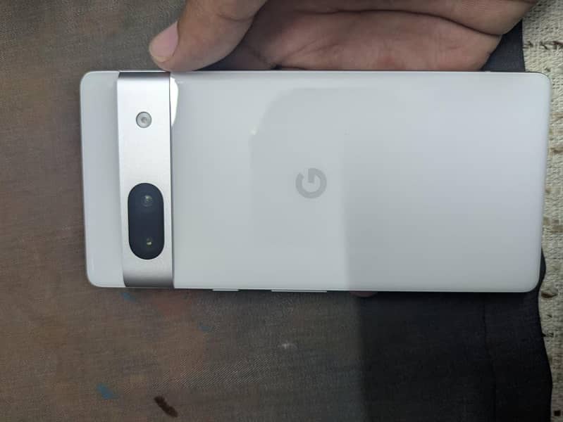 Google Pixel 7a 2