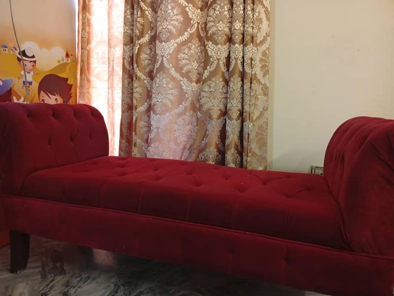 dewan sofa 0
