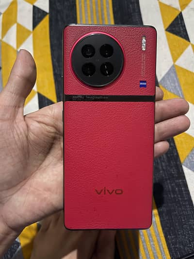 Vivo x90s