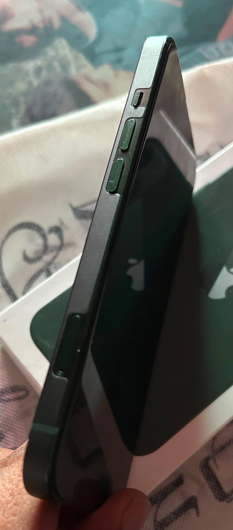 Apple iPhone 13 3