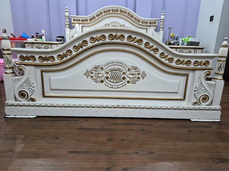 King size bed solid wood bedset 1