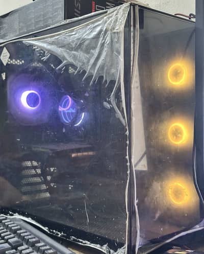 Gaming pc with box