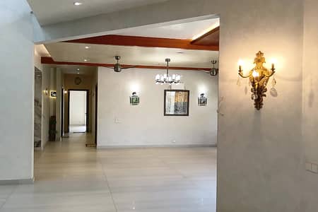 DHA PHASE 7, BRAND NEW 1000 Sq. Yards Bungalow for Sale.