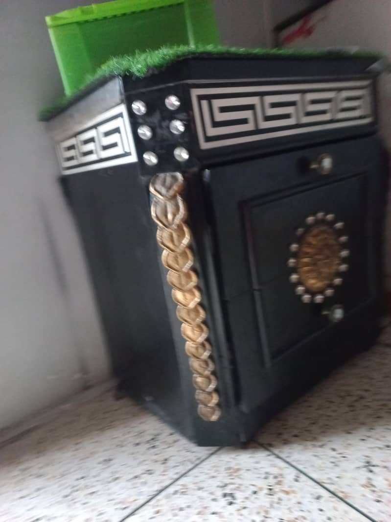 side tables 1