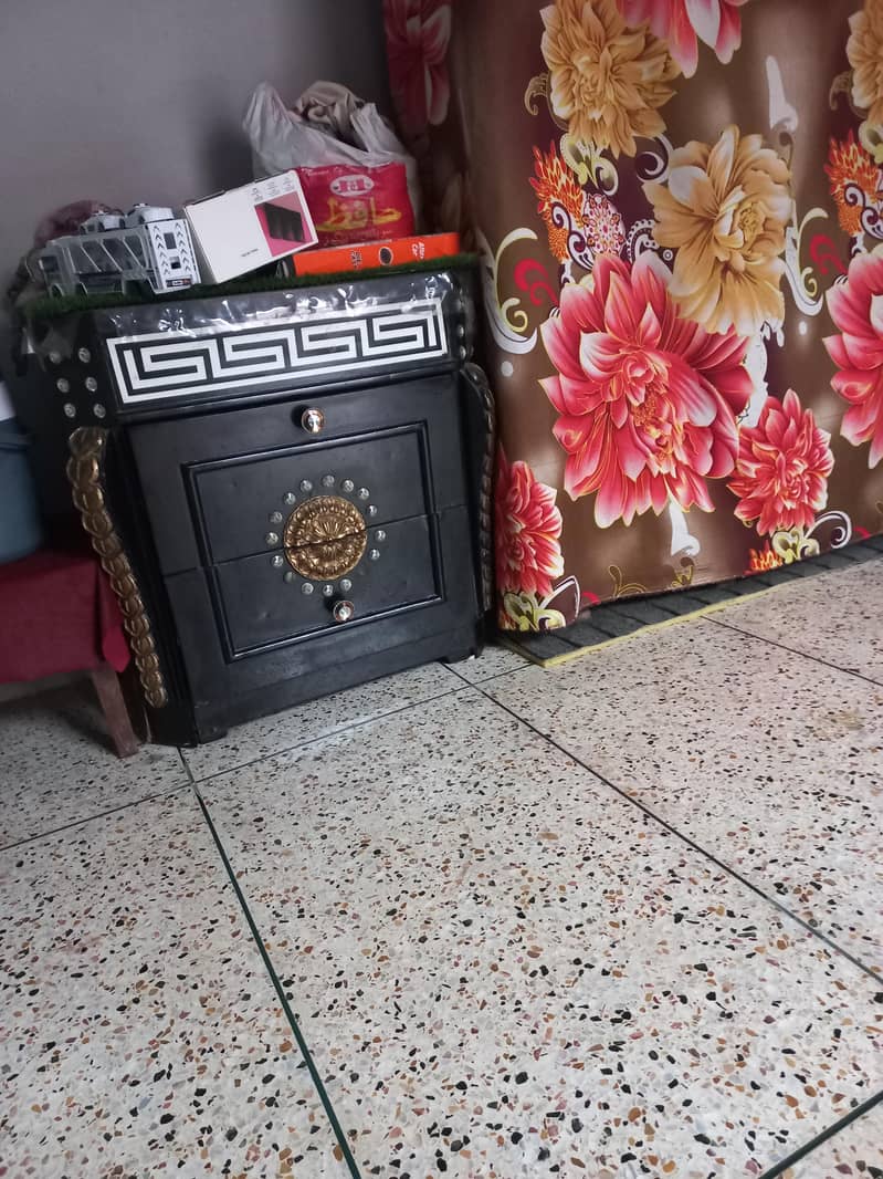 side tables 3