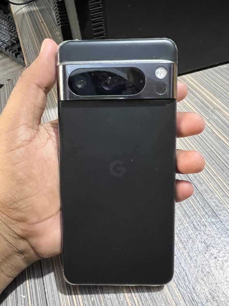 Google Pixel 8 Pro 2