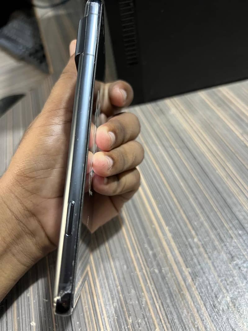 Google Pixel 8 Pro 3