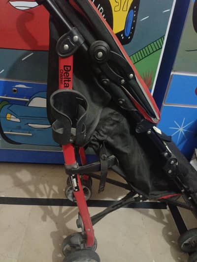 the black & red delta stroller