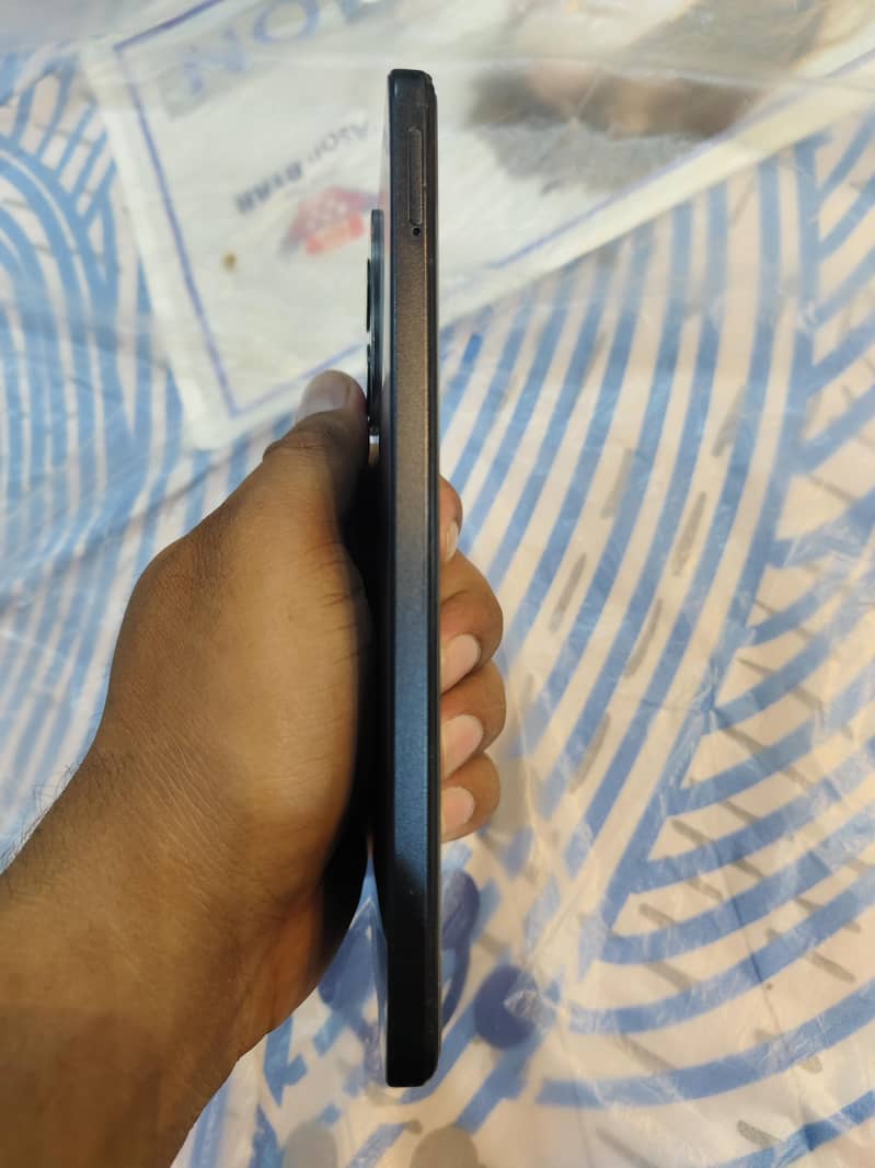 Xiaomi Redmi Note 12 2