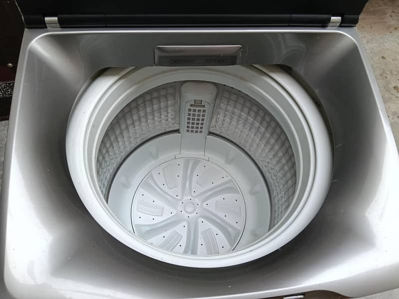 Haeir Automatic Washing Machine 4