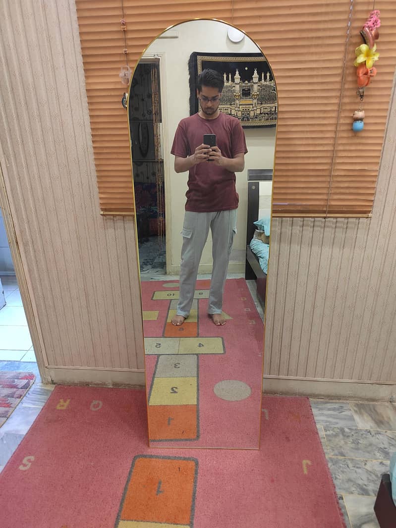 Standing Mirror 1