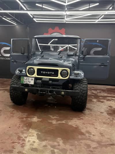 Toyota Land Cruiser 1984 Fj 40 Custom made Automatic