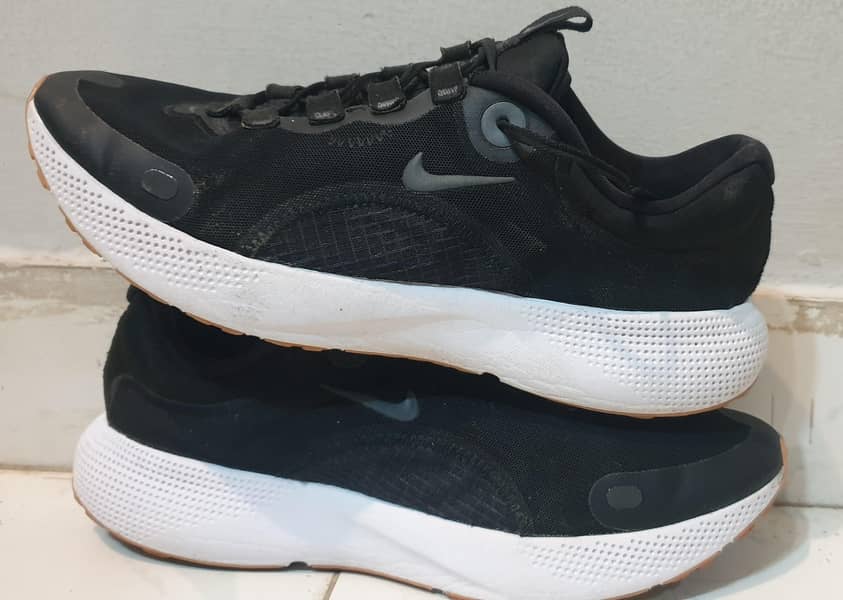 Nike React Escape 0