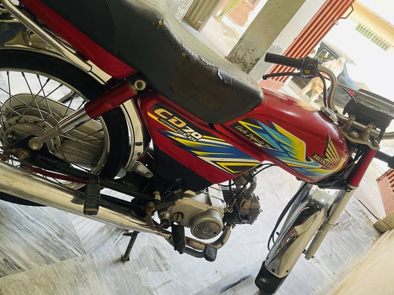 Cd 70 red 4