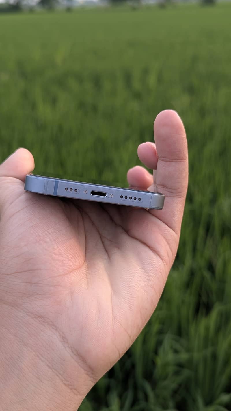 Apple iPhone 14 5