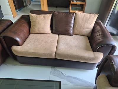 Full lounge furniture set