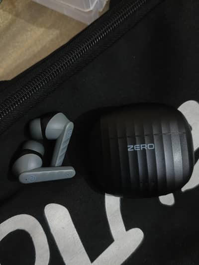 ZERO Carbon Z buds black