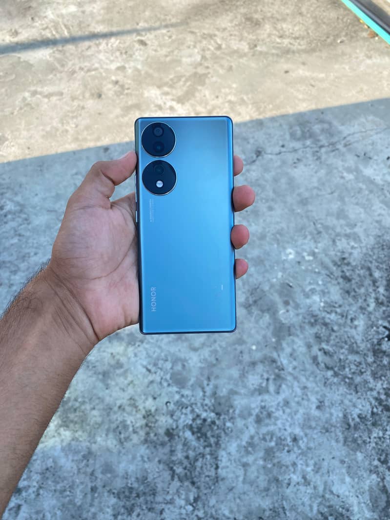 Honor 70 3