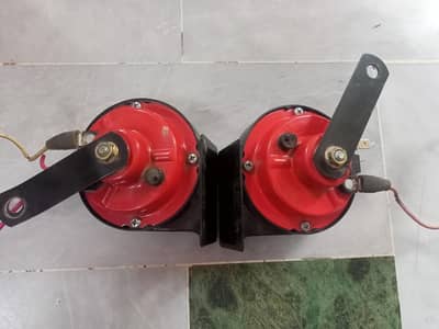 Horns for sale new condition