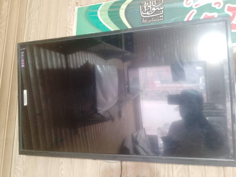 40 inch Android LED 4