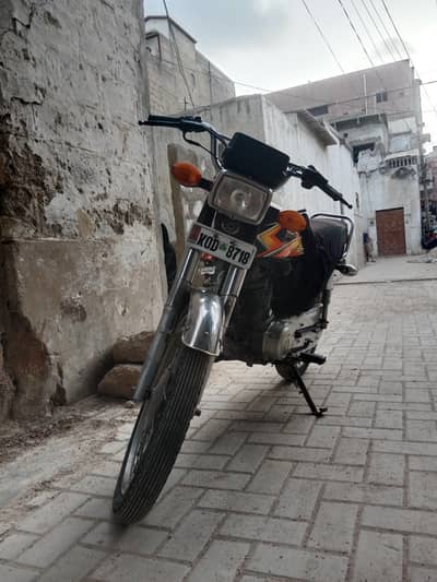 Honda CG 21 model urgent sale 03/15/20/59/0/84