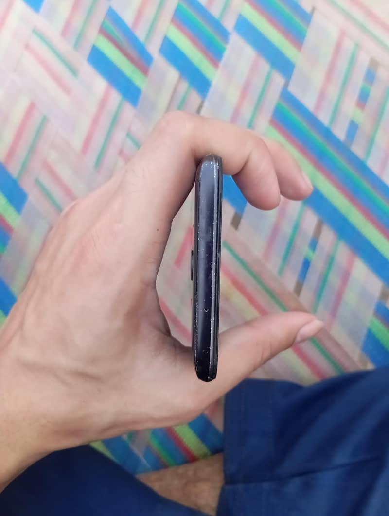 One Plus 6T 2